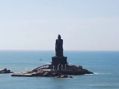 Thiruvalluvar Statue india kanyakumari sight seeing thiruvalluvar statue