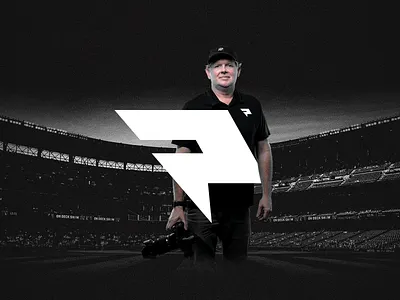 Pro Light Mods ✦✦✦ Official Brand Identity camera flash lettermark light logo photography sports