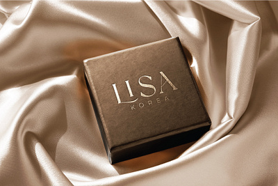 LISA KOREA BEAUTY beauty branding cosmetic korea logo