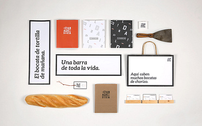 LA PANADERÍA branding graphic design illustration label design logo packaging