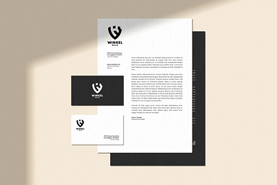 WH MONOGRAM LOGO professional