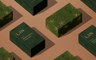 Lis Skincare branding graphic design illustration logo packaging packaging design