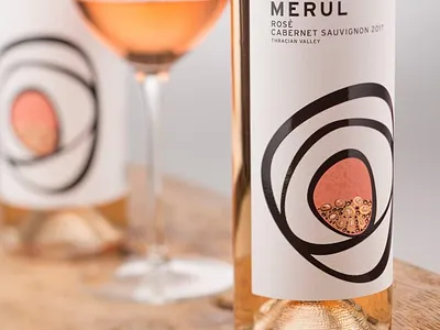 Merul Rose by the Labelmaker best wine label design illustration jordan jelev logo strategic branding the labelmaker wine branding wine label design wine packaging