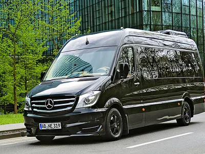 Book a Coach in Lichfield | Professional Drivers
