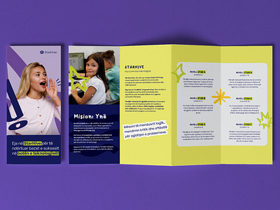 IT School – Brochure Design for Young Tech Enthusiasts brochure graphic design kids leaflet school social media