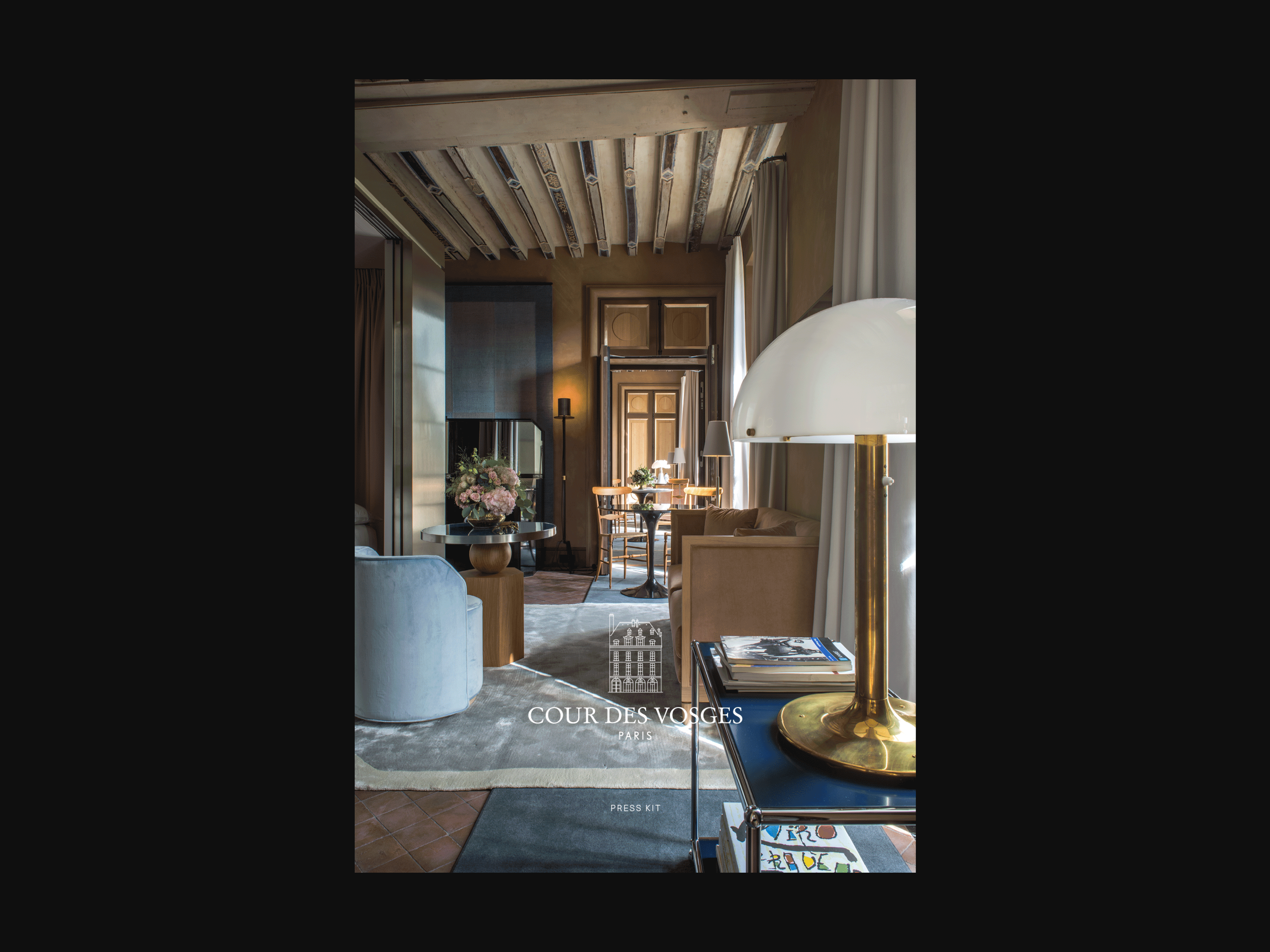 Cour des Vosges / Dossier de presse 2022 brochure cour des vosges graphic design hotel indesign luxe luxury press press kit template