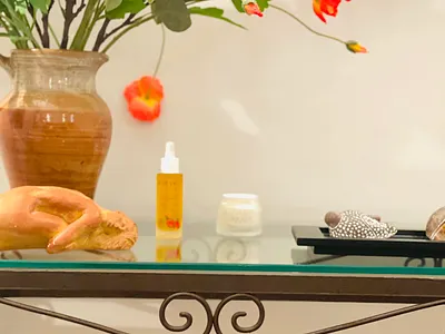 Huile de rosier musqué Bio beaute bruxelles huile illustration soinsbio soinsvisage