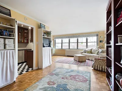 Real Estate Photo edit app branding design graphic design illustration logo real estate typography ui ux vector