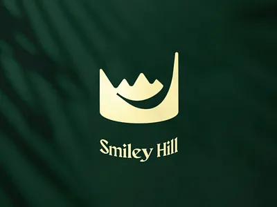 Smiley Hill / Scotland 2021 crown hill hotel brandng hotel identity hotel logo smiley symbol