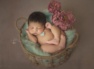 Best Newborn Photographers - Ambica Photography bestnewbornphotographers newbornphotographersinbangalore newbornphotographybangalore newbornphotoshootbangalore
