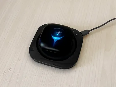 Recharge Earphone ae animation call charge concept earphone motion phone recharge earphone wireless