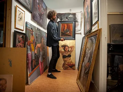 This painting I holding is 1 of 4 artworks, light still life. artist classicpainting figurativepainting oilpainting stilllife swedishartist