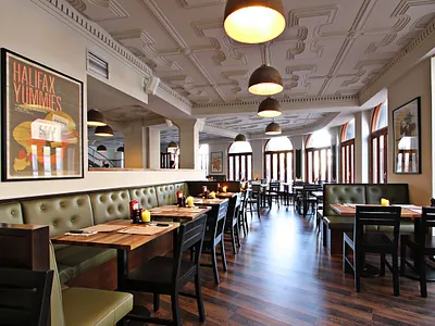 Halifax Burgers. Østerbro branding burgers interior design restaurant design