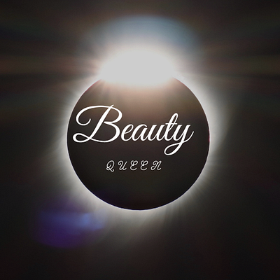 Logo and webdesign 3d animation branding design ecommerce elementor graphic design illustration landing page logo motion graphics product design shopify store shopify website squzee ui