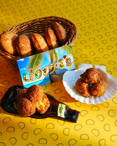 Lloydie’s branding branding caribbean design food illustrator lloydies montreal patties restaurant