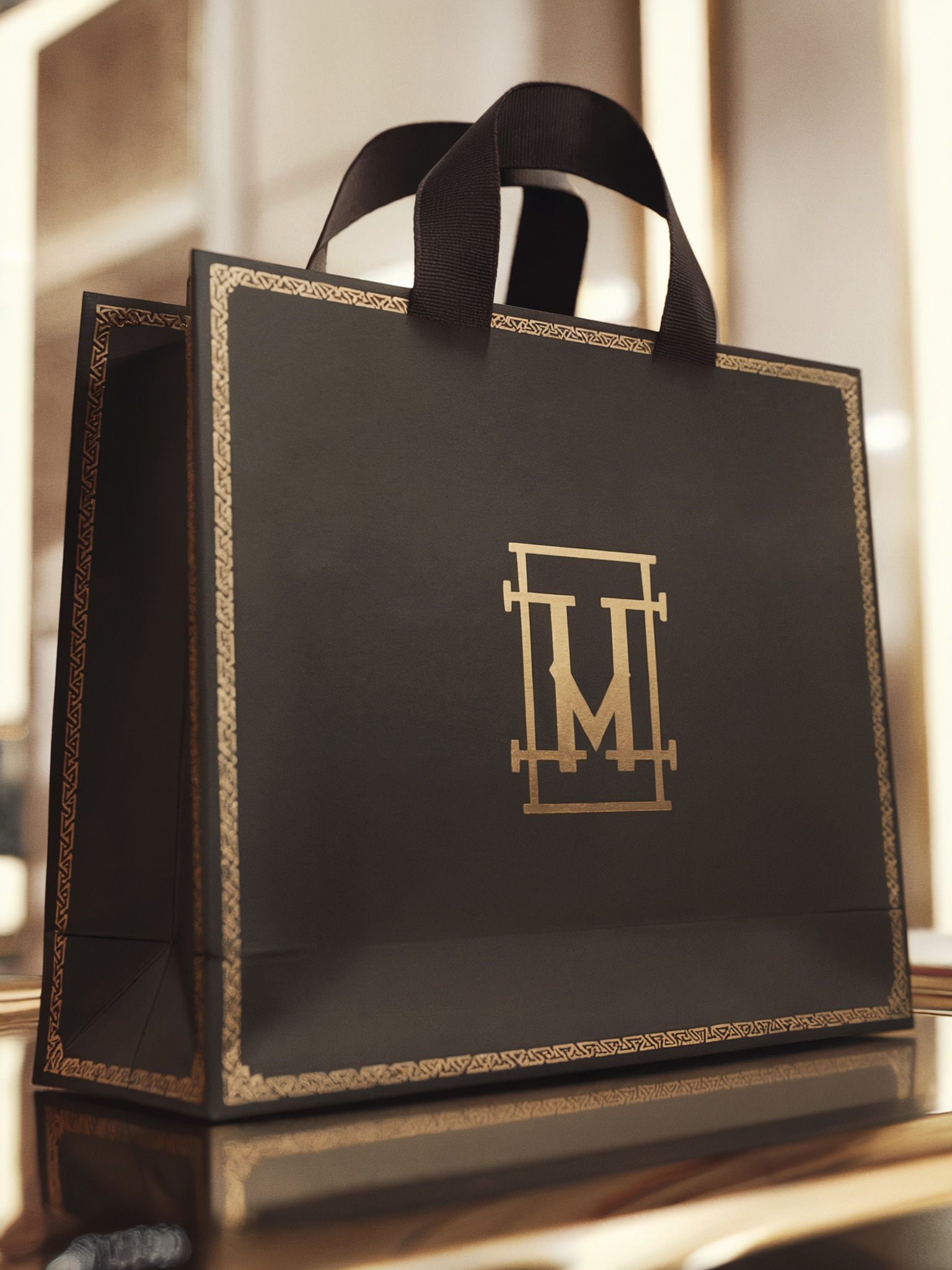 Example of Luxury Gift Bags, Labels & Jewelry Boxes