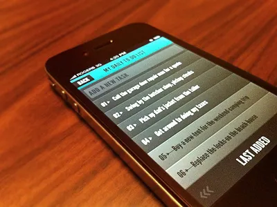 HQ is finally out! app apps color dark hq interface iphone iphone app mobile productivity typography ui