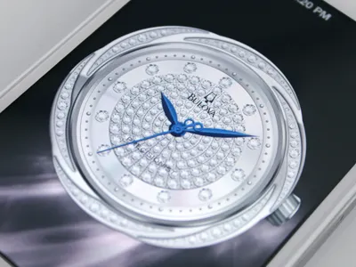 Time face illustration illustrator iphone app photoshop ui watch