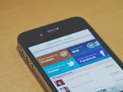 Invite Friends 3d app availability avatar bubble button chat clean clear design edit facebook home invite ios iphone list mail messenger minimalist mobile navigation signs simple status traffic twitter ui ux