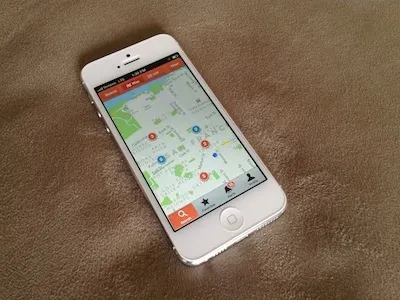 Apartment Search Map View apartment apartment search app ios ios app iphone iphone app iphone design iphone ui map map view mobile mobile design ui ux