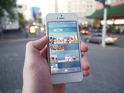 Momento App app blue ios mobile momento ui