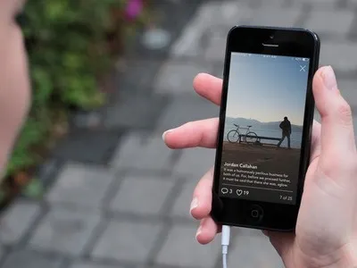 iOS Photo View app comments image ios ios design mobile mobile app photo photo view ui design