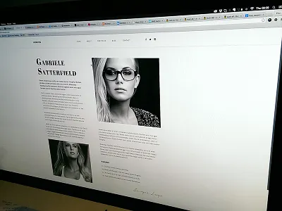 Horizon About v2 clean elegant fullscreen gallery horizontal minimalism photo photographer photography portfolio scroll slider