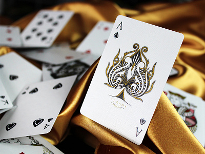 Verana Edition Deck - Seasons Playing Cards black and white luxury luxury playing cards playing cards seasons playing cards summer verana white playing cards