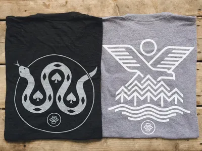 New pocket tees hawk snake spades