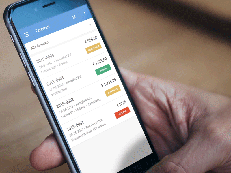 Invoice overview MoneyBird App app invoice list moneybird overview