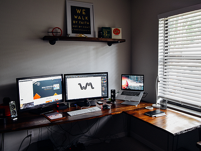 New Workspace! desk hustle light reclaimed wood work workspace