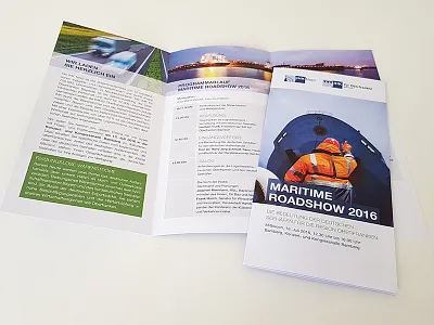 Invitation Roadshow branding ci corporatedesign design flyer folder graficdesign ihknord invitation logo maritime print