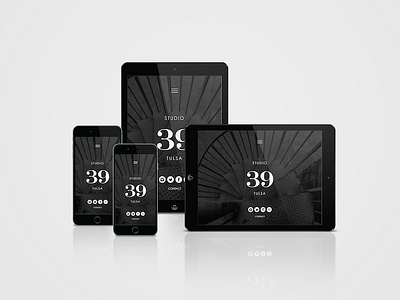 Mobile UI // UX black dark ipad iphone responsive ui ux web web design website