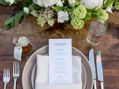 G+S wedding menu favor gs honey menu tablescape wedding