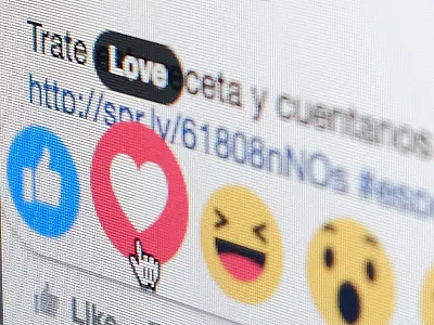 American Heart Association facebook heart social campaign