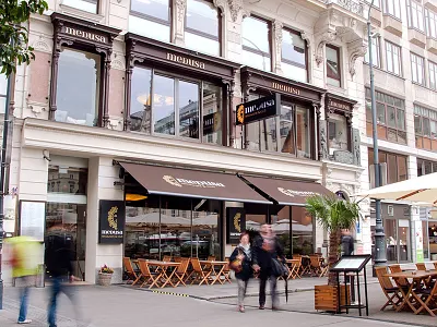 Medusa brand brand darencurtis design gold icon line logo medusa restaurant strong symbol typography