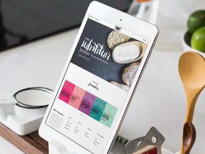 Leoes website branding graphics organic product web development webdesign website