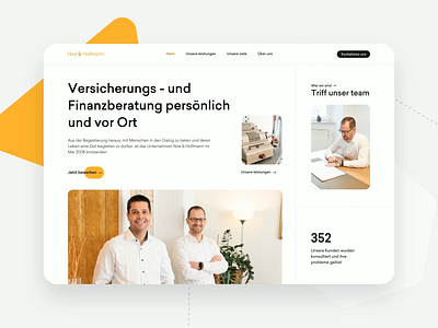 Insurance and financial consulting landing page animation landing ui website