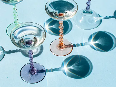 Hydration is important. artdirected classy cocktailhour framesbyams naturallight productstyling simple stylist vintageglass