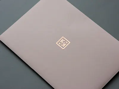 KK / Make up artist beauty brand branding identity individual kk logo makeupartist monogram personalbrand typography