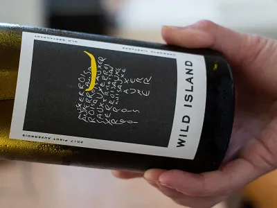 Wild Island Pinot Auxerrois auxerrois design illustration label ox wine wine label wine label design