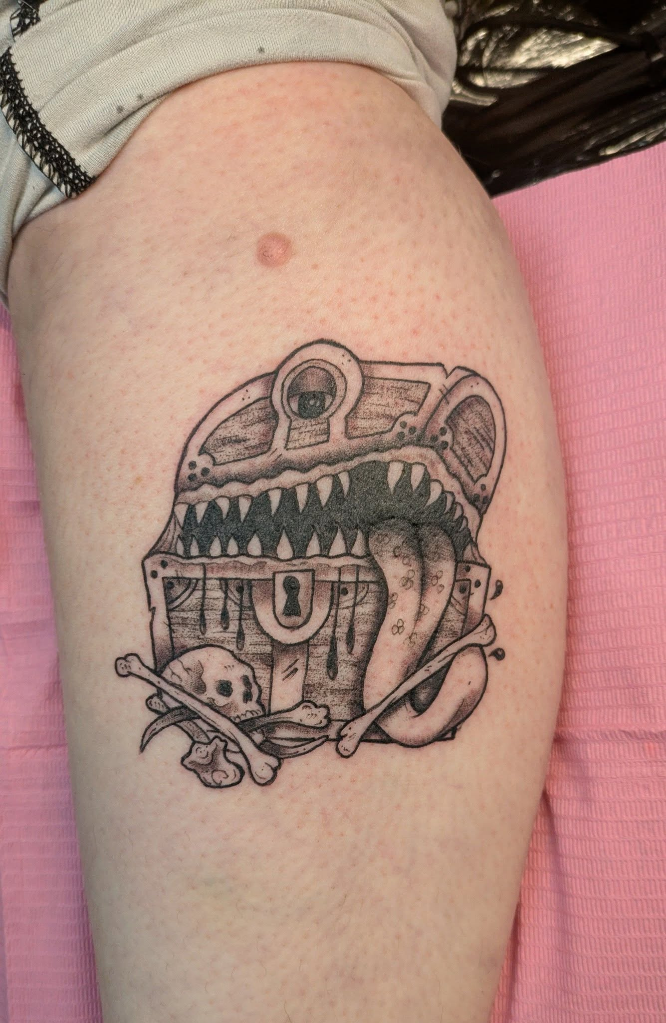 D&D mimic. blackandgrey chest dd dungeonsanddragons mimic nerdy skulls tattoo tattooartist uktattoo