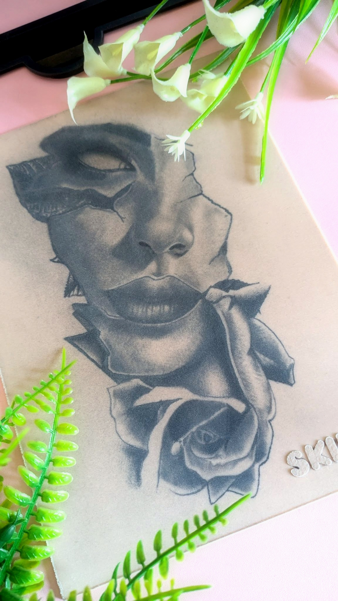 Floral lady. blackandgrey fakeskin floral florals flowers lady ladyface portrait practicetattoo rose roses skinz tattoo