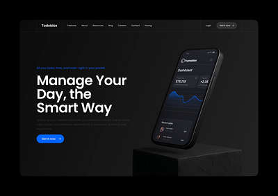 Dark animated Saas app hero section for Framer app cta dark design framer header headline hero home iphone landing mobile mockup navigation phone saas ui webdesign website