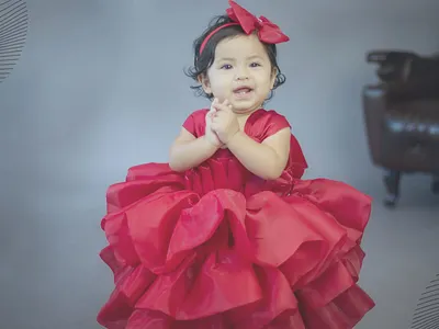 A Modern Professional Product Fashion Flyer Design dressflyer fashionflyer flyerdesign girlfashiondesign kidsfashionflyer posterdesign