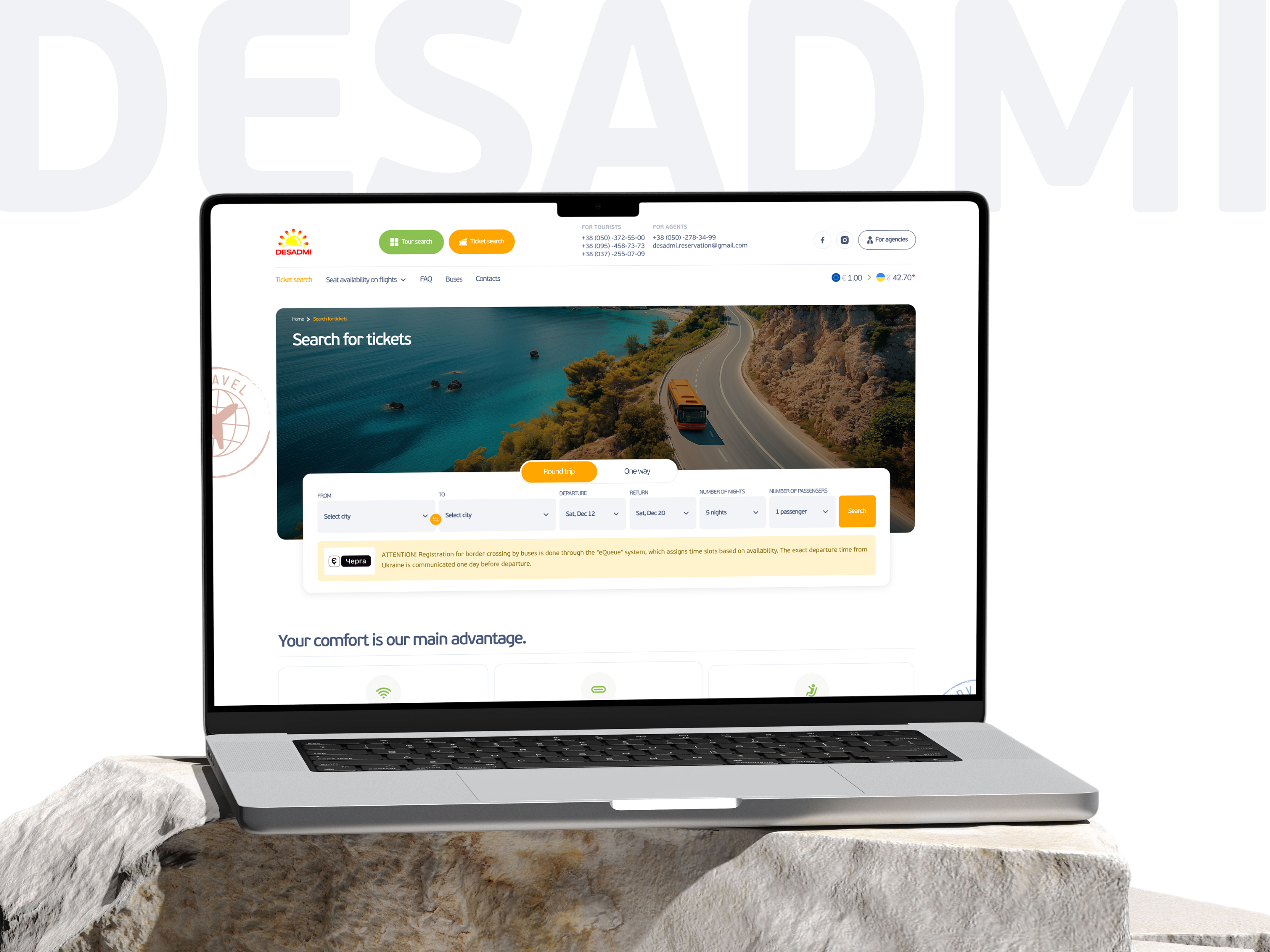 Desadmi travel ui webdesign