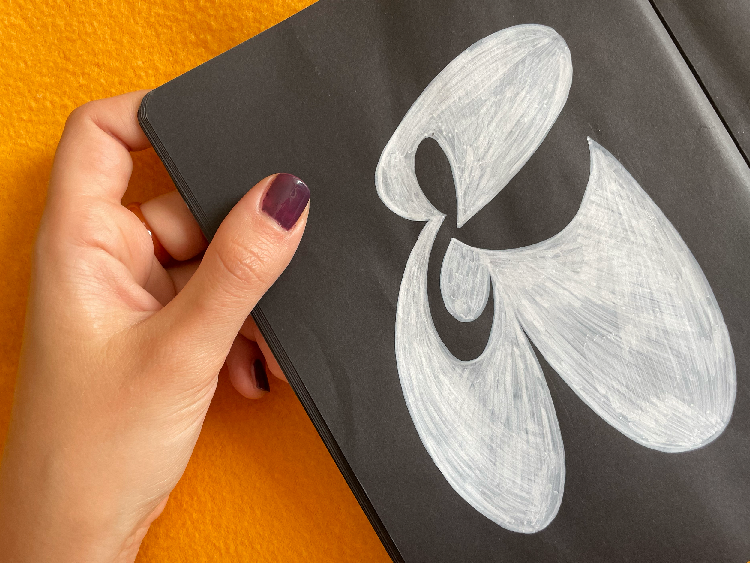 Hand-drawn ampersand - sketchbook 2025 drawing handdrawn illustration letter lettering paper sketch sketchbook texture type typography