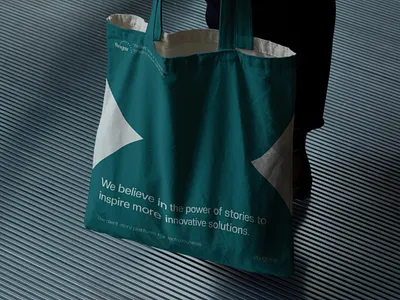 Brightr — Manifesto Tote accessory b2b branding brandmerch clovermotif colourpalette merchandise minimal mockup printdesign saas storytelling totebag typography visualidentity