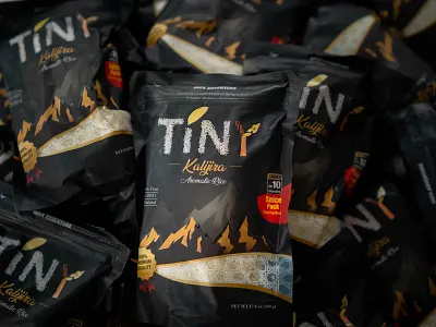 Kalijira/Aromatic Rice Packaging Design aromatic rice food packaging design kalijiraaromatic rice packaging design pouch design print design rice packet
