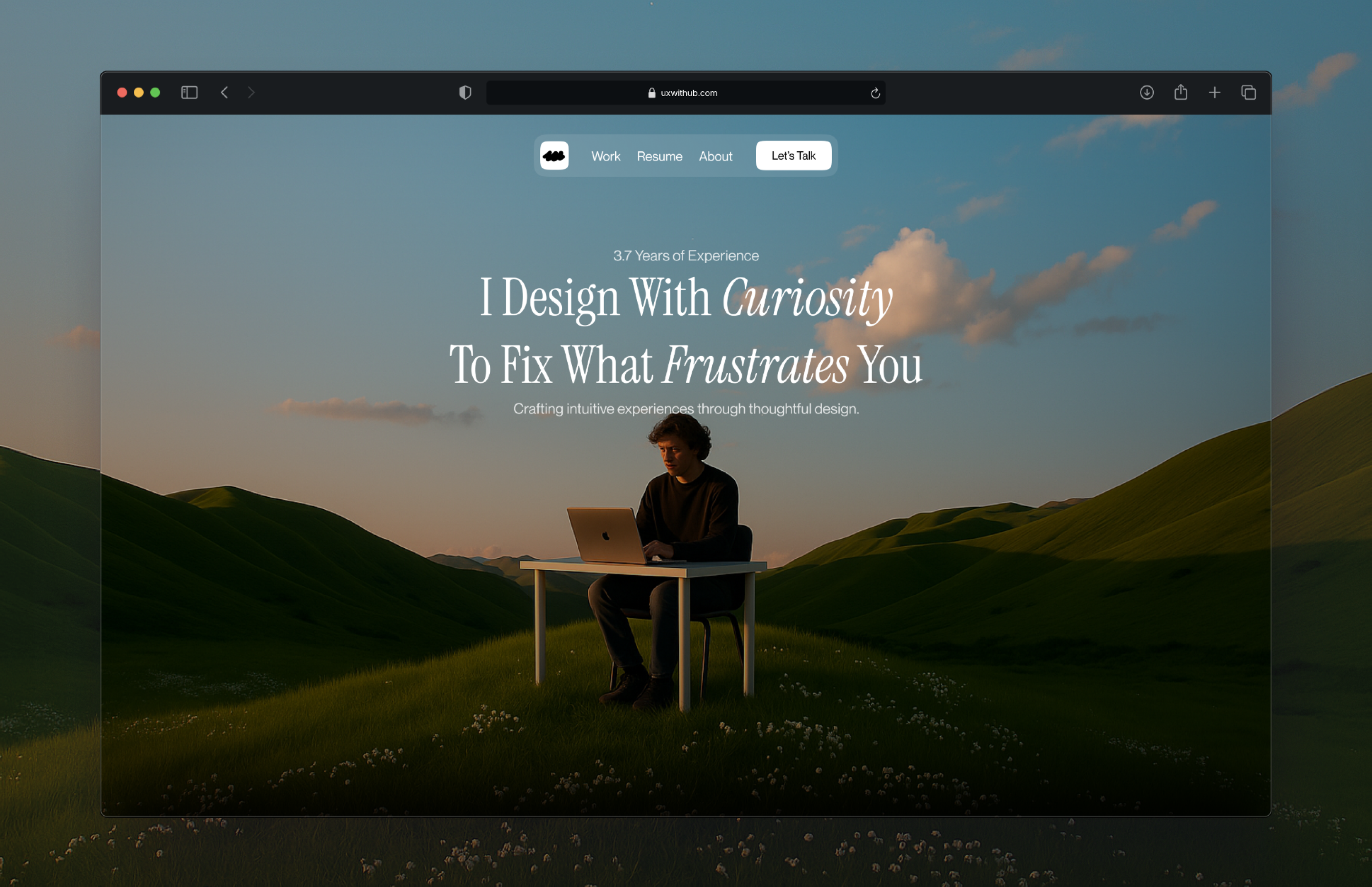 Portfolio: Hero Section appdesign design herosection logo ui uiux uiuxdesign ux webdesign